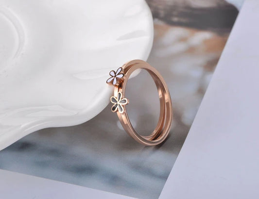 Mini Flower Ring- Set of 2